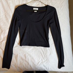 Babaton Black Original Contour Scoop Neck Top
